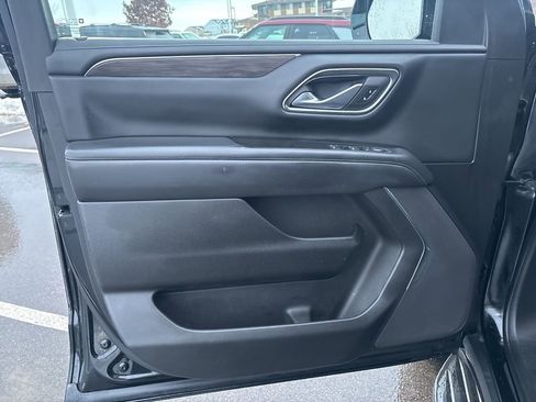 Used 2022 Chevrolet Suburban LS w/ Driver Alert Package image 14