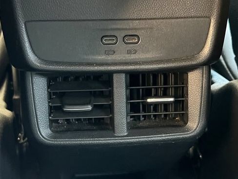 Used 2025 Chevrolet Equinox LT w/ Convenience Package II FWD image 15