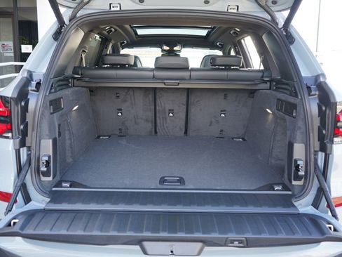 New 2026 BMW X5 xDrive40i w/ Executive Package image 20