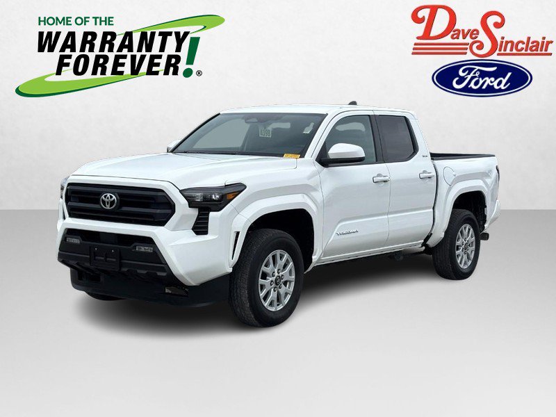 Used 2025 Toyota Tacoma SR5 AWD/4WD image 1