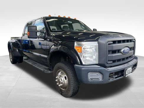 Used 2015 Ford F350 XL w/ Power Equipment Group image 3