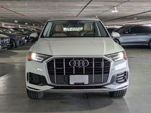 Used 2022 Audi Q7 2.0T Premium w/ Convenience Package AWD/4WD image 2