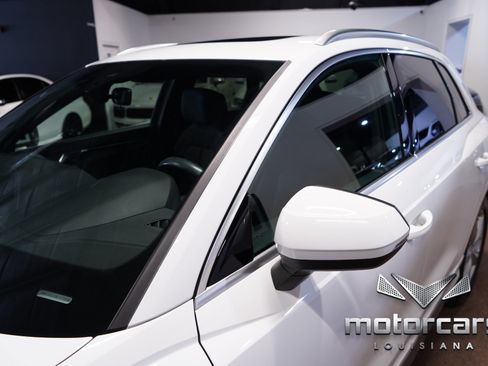 Used 2020 Audi Q3 2.0T Premium image 13