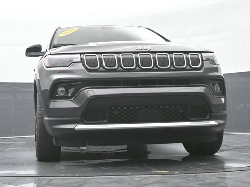 Used 2022 Jeep Compass Limited w/ Sun and Sound Group AWD/4WD image 43