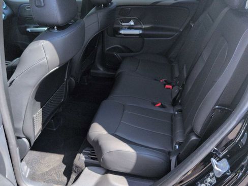 New 2026 Mercedes-Benz GLB 250 4MATIC image 21