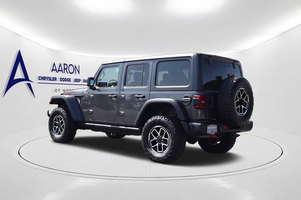 Certified 2025 Jeep Wrangler Unlimited Rubicon w/ Convenience Group AWD/4WD image 7