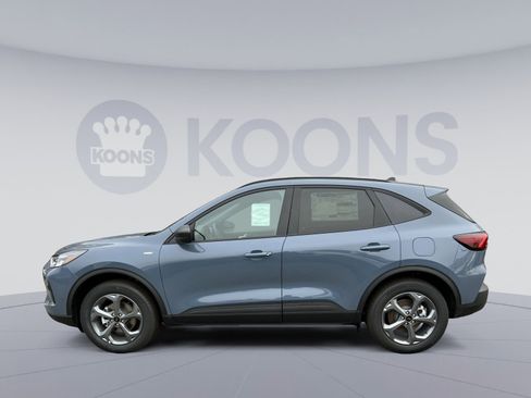 New 2025 Ford Escape ST-Line w/ Tech Pack #1 image 2