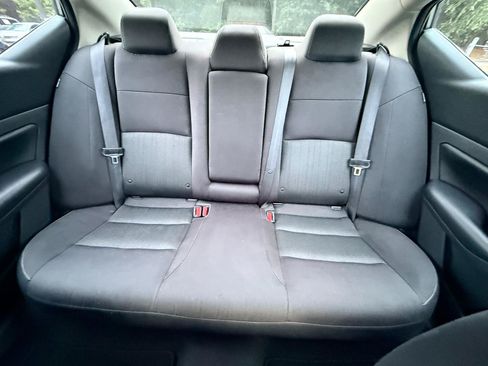 Used 2024 Nissan Altima 2.5 S FWD image 16