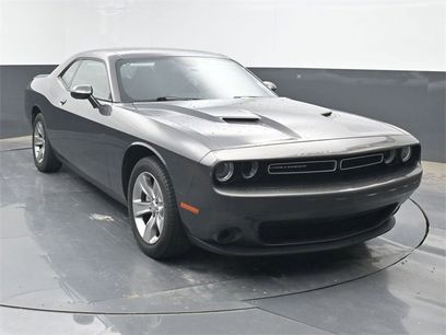 Used 2022 Dodge Challenger SXT