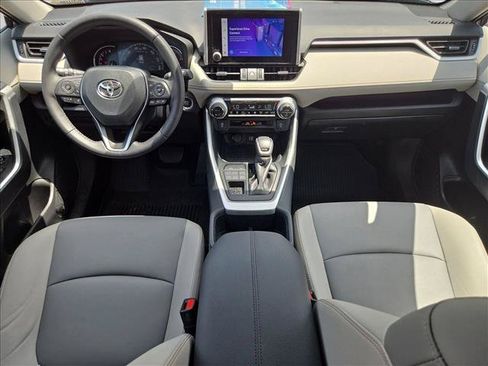Used 2024 Toyota RAV4 XLE Premium AWD/4WD image 18