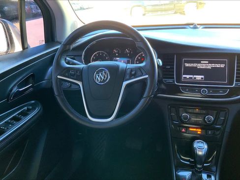 Used 2020 Buick Encore Preferred image 5