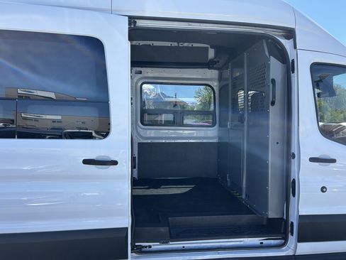Used 2019 Ford Transit 350 148 High Roof Extended DRW RWD image 9