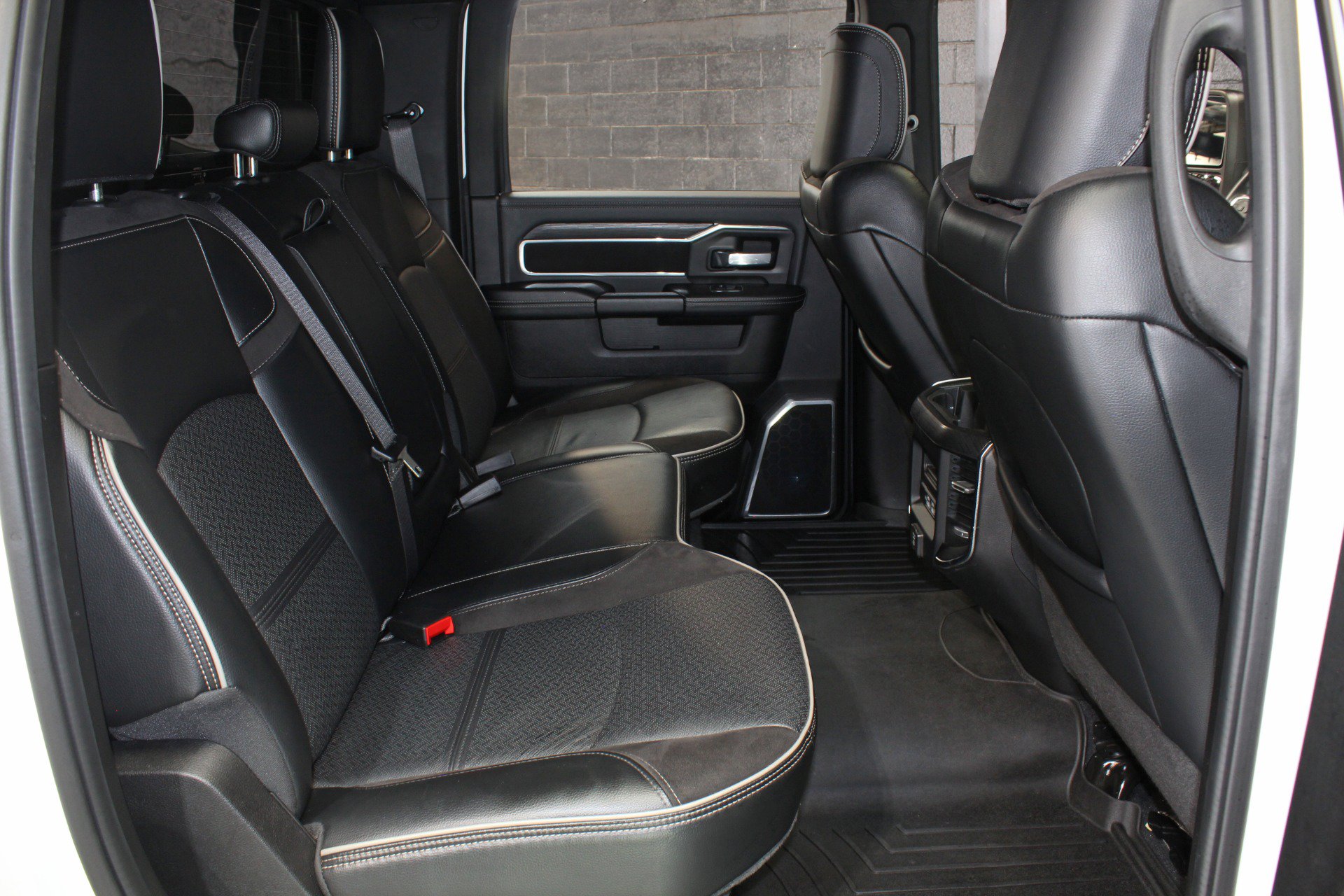 Used 2024 RAM 2500 Laramie w/ Night Edition AWD/4WD image 56