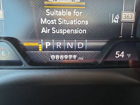 Used 2019 RAM 1500 Limited AWD/4WD image 35