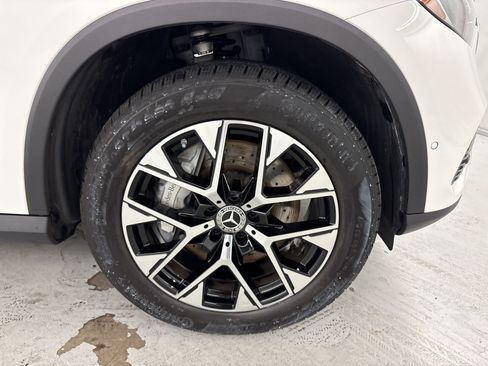 Certified 2025 Mercedes-Benz GLC 350e 4MATIC image 13
