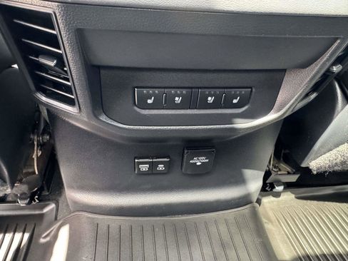 Used 2023 Toyota Tundra Platinum image 23