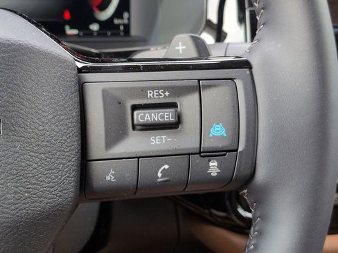 New 2026 Nissan Pathfinder Platinum image 14