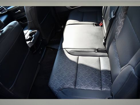 Used 2024 Toyota Tundra Limited AWD/4WD image 17