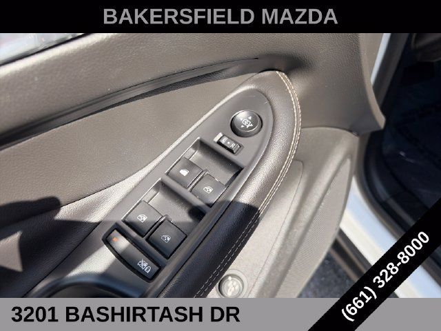 Used 2017 Buick Envision Essence FWD image 11