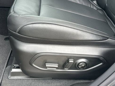 New 2026 Jeep Grand Cherokee Limited AWD/4WD image 10