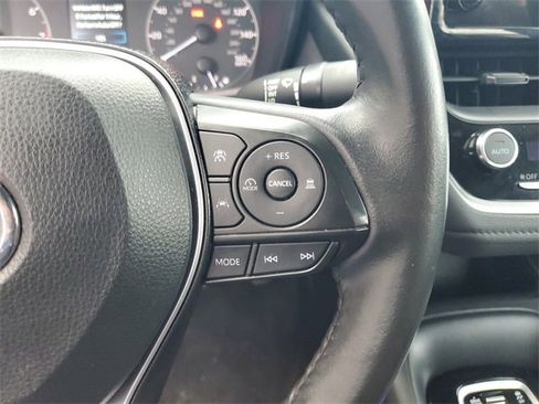 Used 2024 Toyota Corolla SE image 17