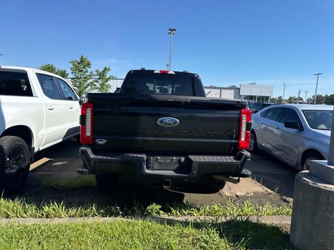 Used 2024 Ford F250 XL w/ STX Appearance Package AWD/4WD image 7