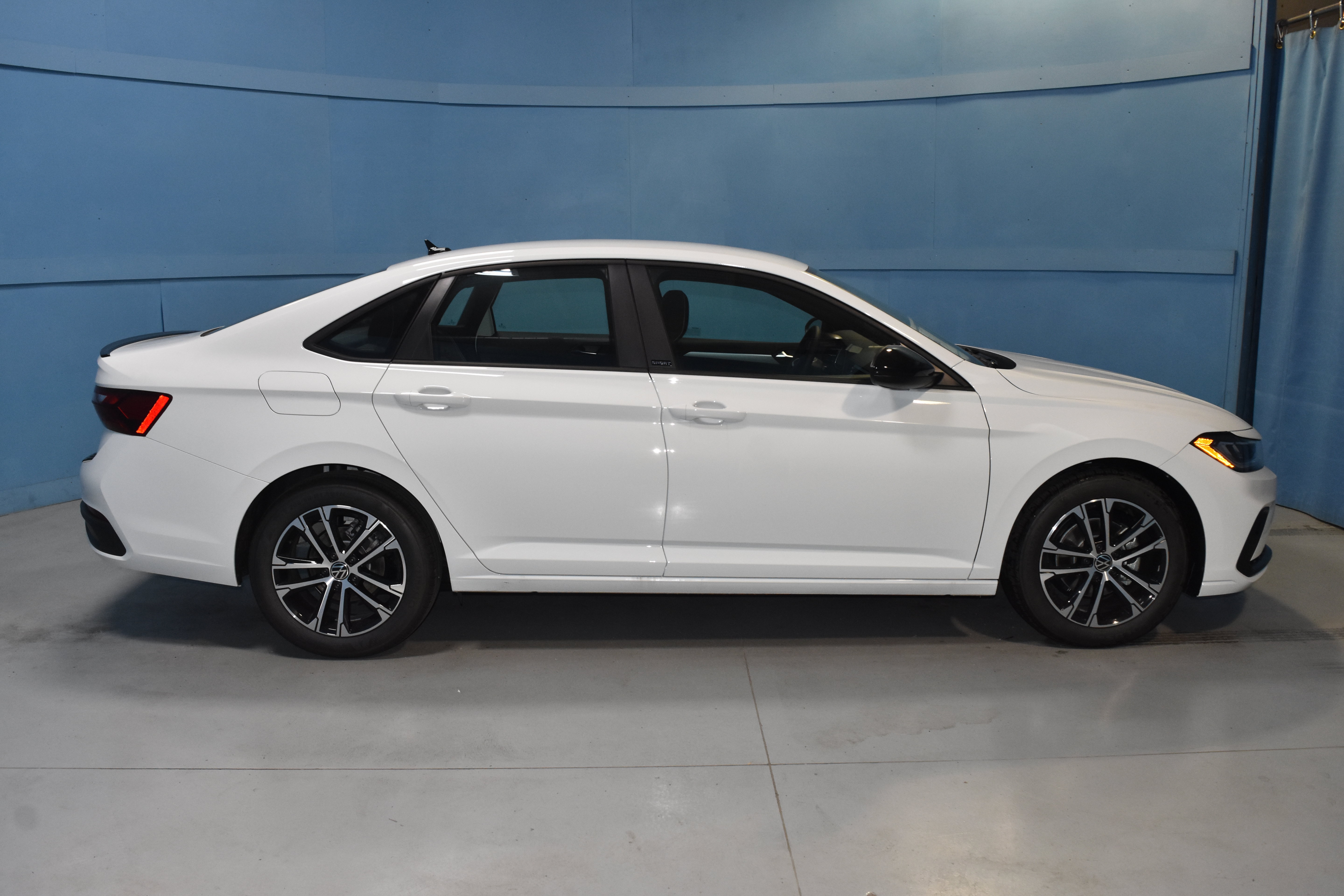 New 2026 Volkswagen Jetta Sport FWD image 18