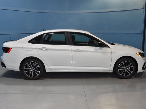 New 2026 Volkswagen Jetta Sport FWD image 18