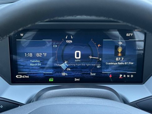 New 2027 Chevrolet Bolt LT w/ Comfort Package FWD image 24