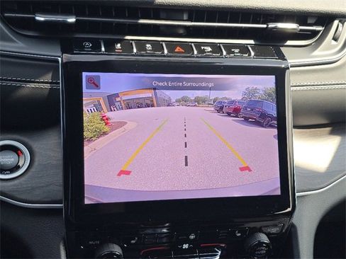 New 2025 Jeep Grand Cherokee L Limited image 12