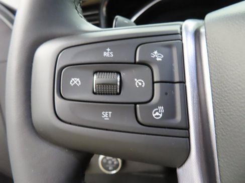 Used 2024 GMC Sierra 1500 SLT w/ SLT Convenience Package image 50