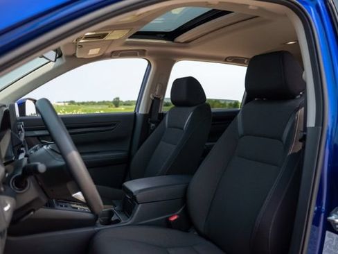 Used 2025 Honda CR-V EX image 14
