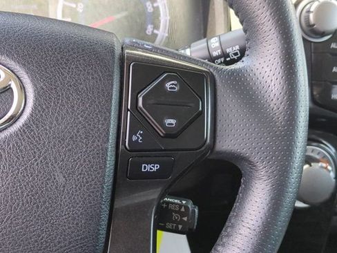 Used 2016 Toyota 4Runner TRD Pro AWD/4WD image 18