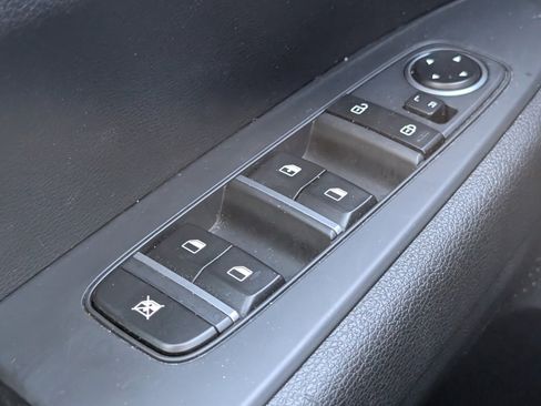 Used 2024 Kia Forte LXS image 12