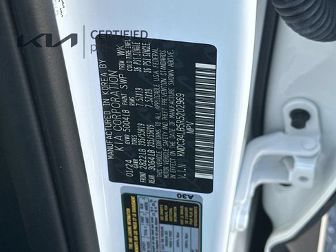 Certified 2024 Kia EV6 Light RWD image 29
