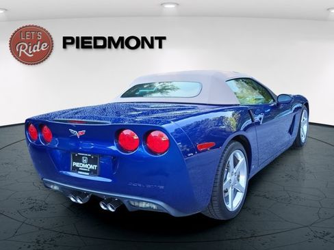 Used 2006 Chevrolet Corvette Convertible w/ Preferred Equipment Group RWD image 5