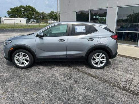 Used 2023 Buick Encore GX Preferred w/ Cold Weather Comfort Package FWD image 8