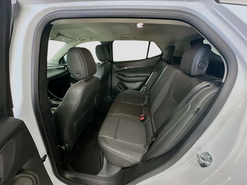 Used 2025 Buick Encore GX Preferred image 28