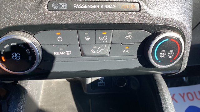 Used 2022 Ford Escape SE AWD/4WD image 18