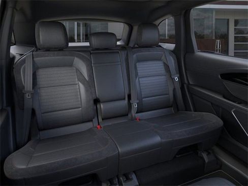 New 2024 Lincoln Nautilus Reserve w/ Equipment Group 202A image 13