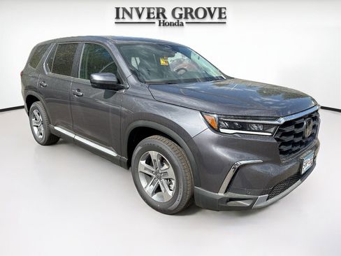 Certified 2025 Honda Pilot EX-L image 5