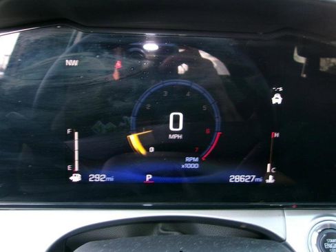 Used 2025 Chevrolet Trax LT image 14