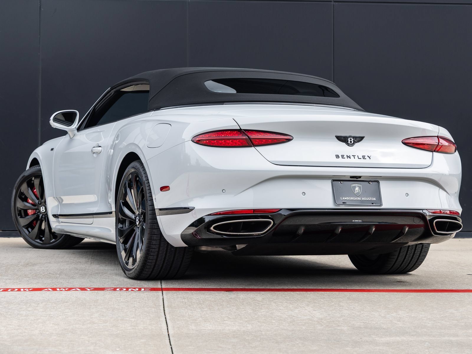Used 2025 Bentley Continental GTC AWD/4WD image 7