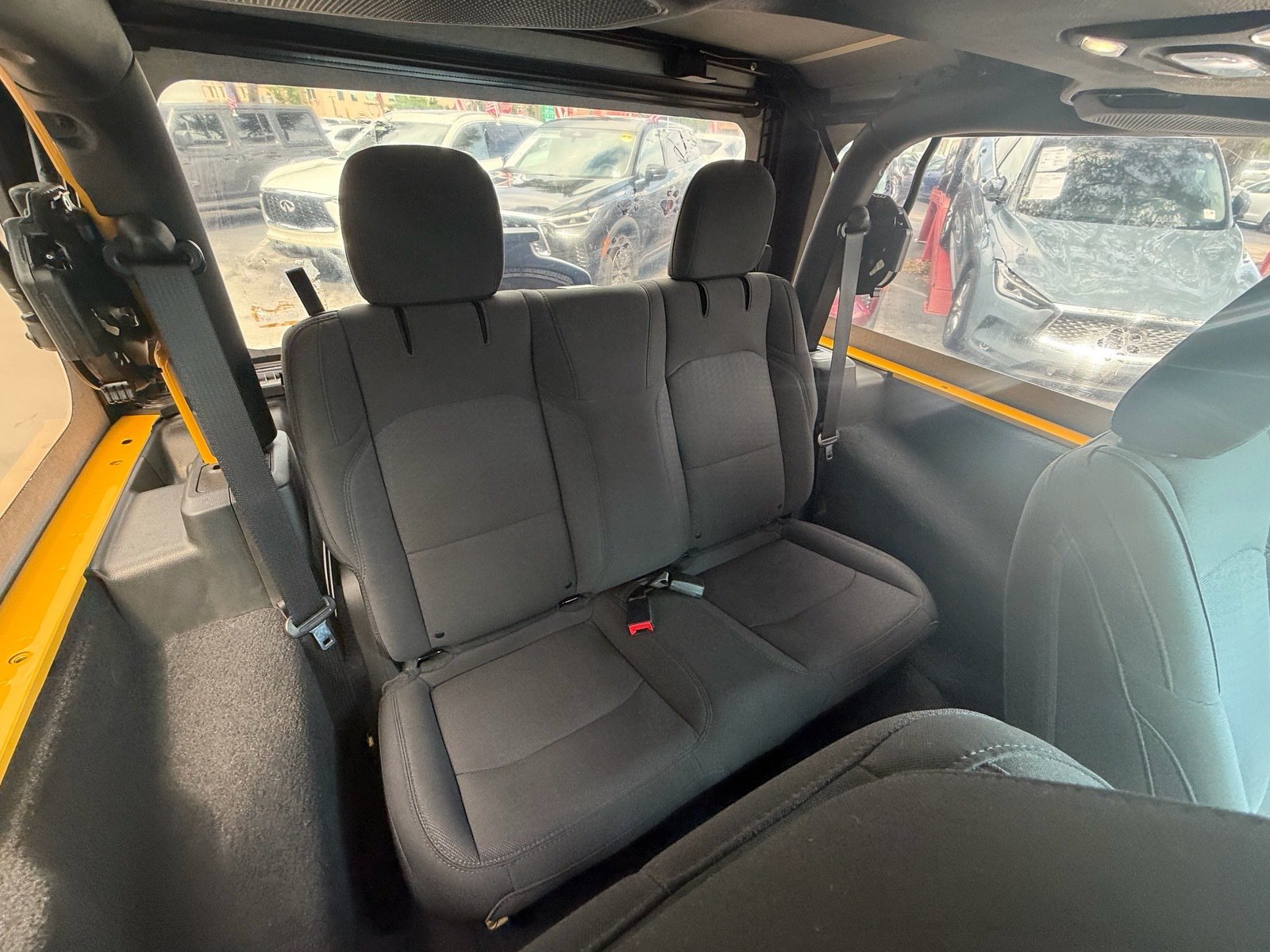 Used 2020 Jeep Wrangler Sport AWD/4WD image 13