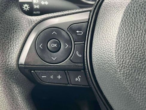 Certified 2022 Toyota RAV4 XLE image 23