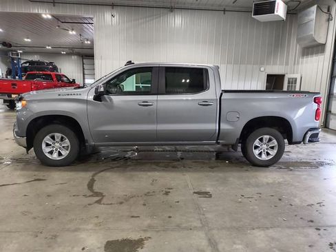 Used 2024 Chevrolet Silverado 1500 LT w/ Protection Package AWD/4WD image 6