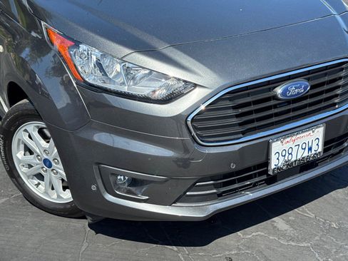 Certified 2023 Ford Transit Connect XLT FWD image 3