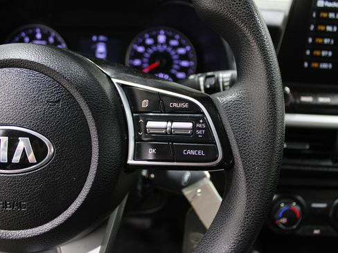 Used 2021 Kia Forte LXS image 11