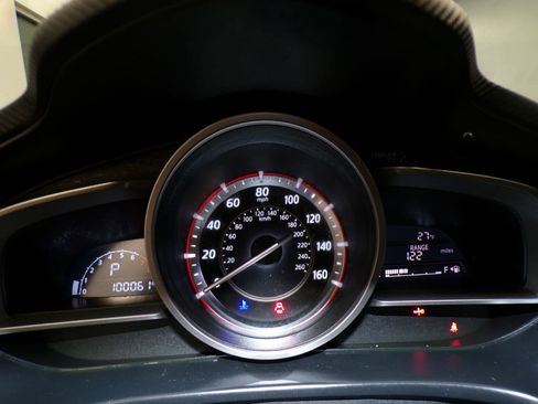 Used 2015 MAZDA MAZDA3 i Sport image 26