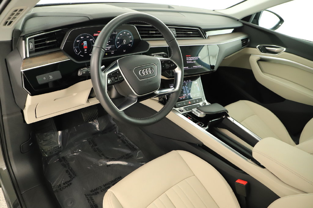 Certified 2024 Audi Q8 e-tron Premium AWD/4WD image 15